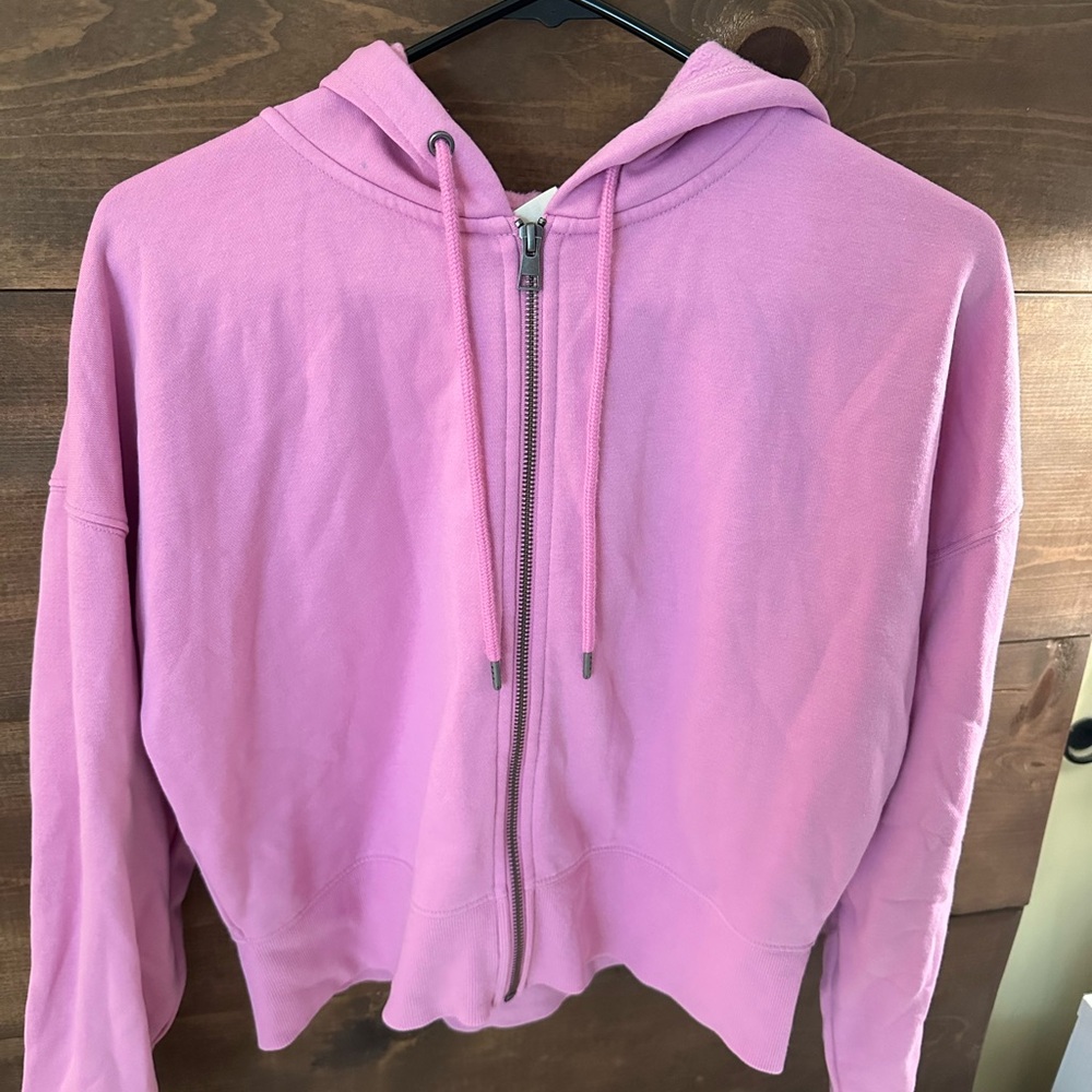 Universal Threads Hoodie Medium